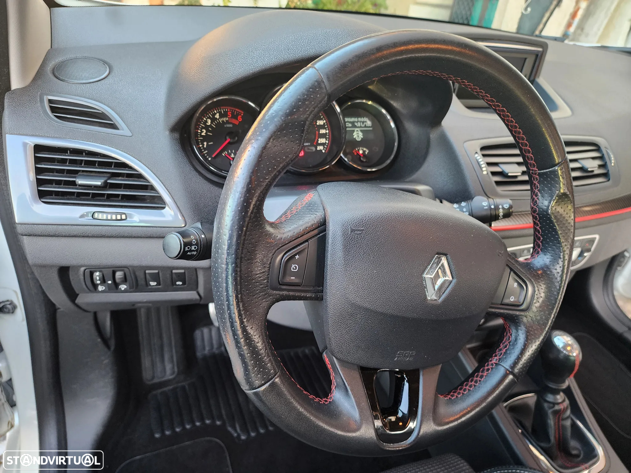 Renault Mégane 1.5 dCi GT Line SS - 3