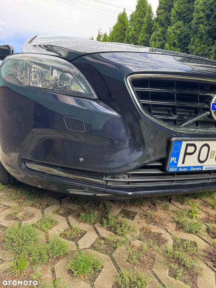 Volvo V40 T2 Kinetic - 25