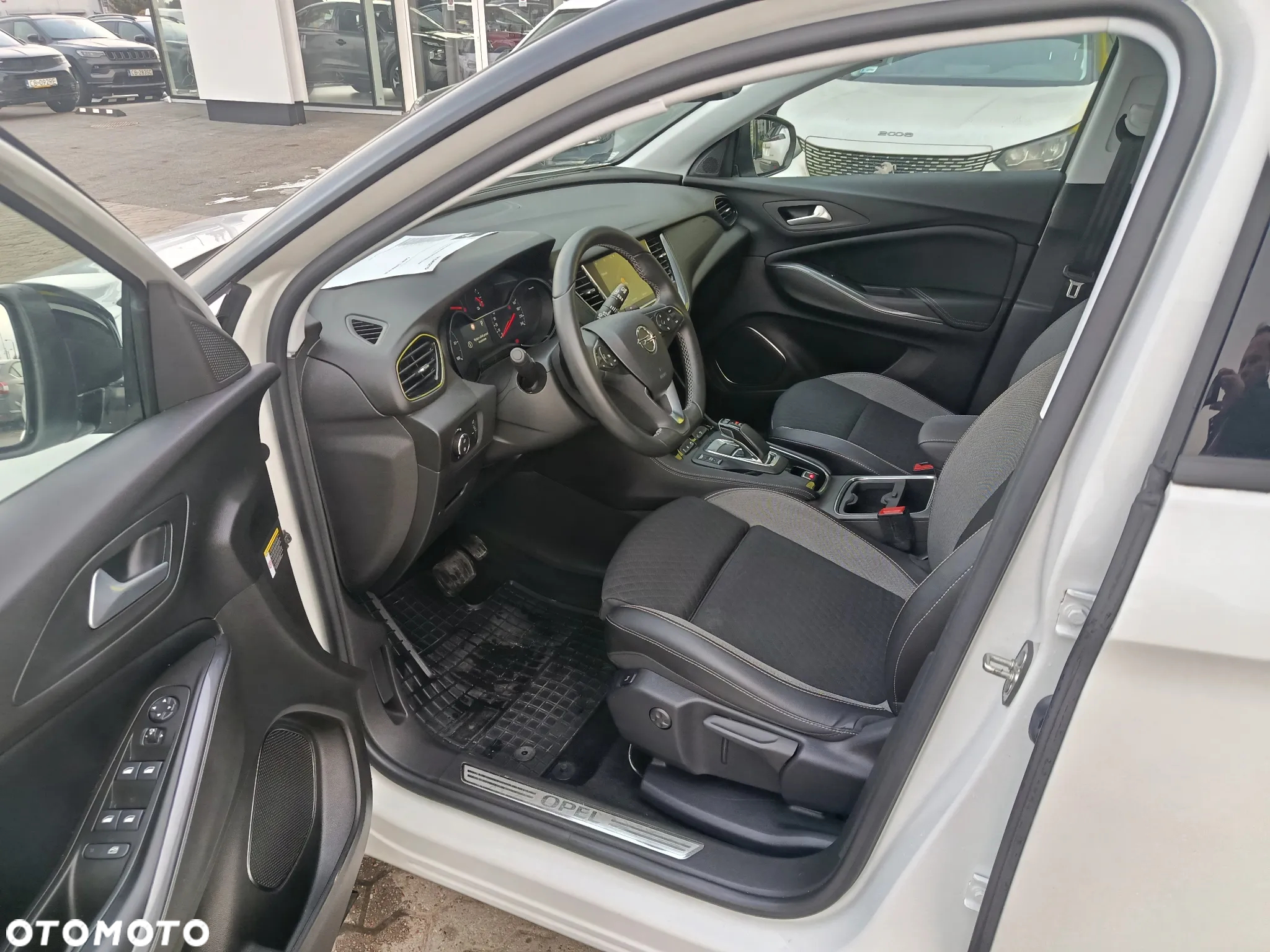 Opel Grandland X - 8