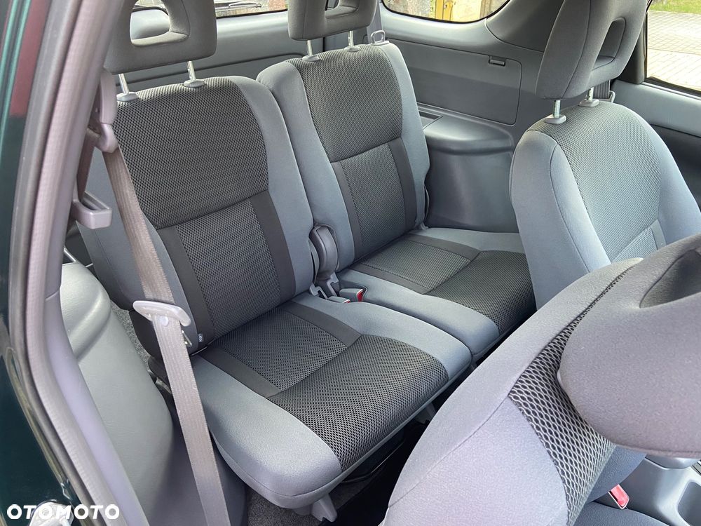 Toyota RAV4 2.0 VVT-i Prestige - 25