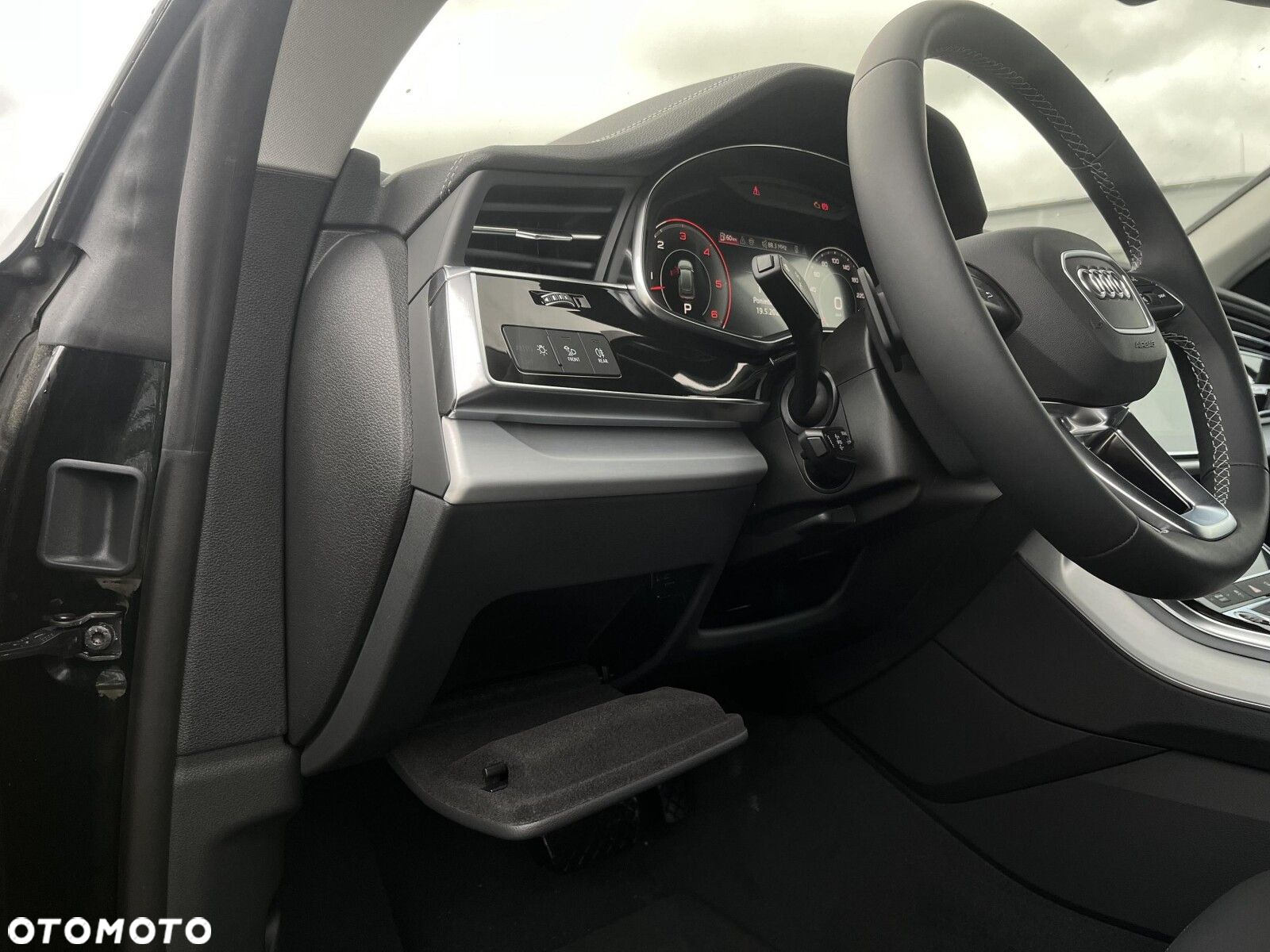Audi Q8 - 20