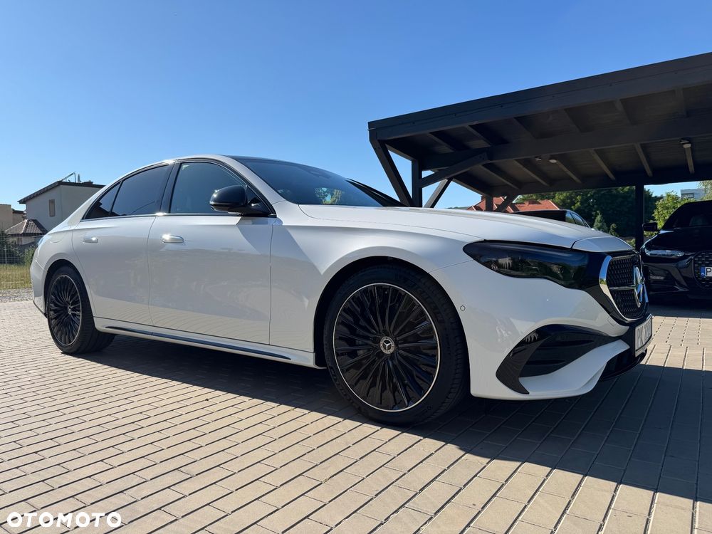 Mercedes-Benz Klasa E 220 d mHEV 4-Matic AMG 9G-Tronic - 1