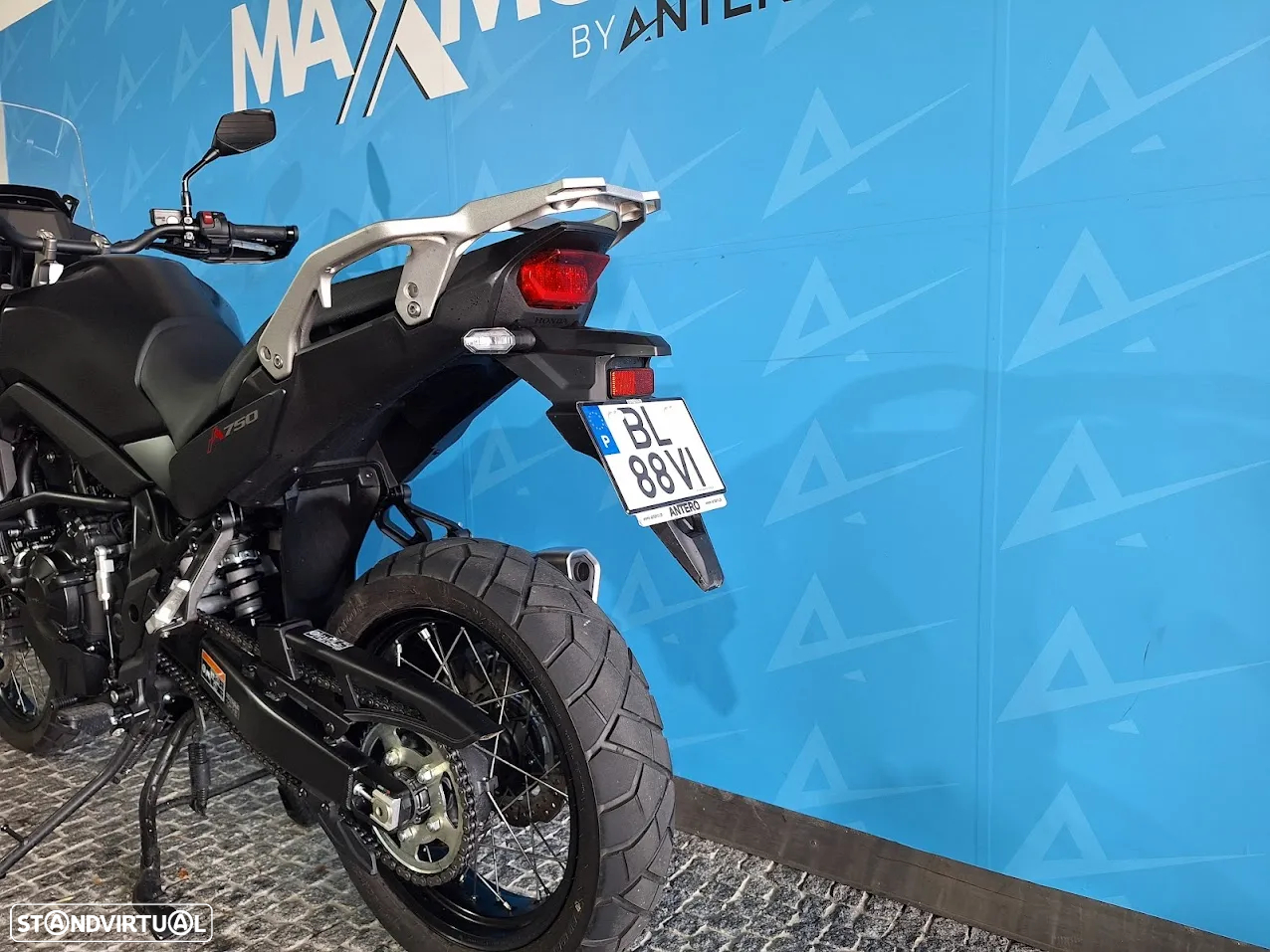 Honda Transalp XL 750 - 8