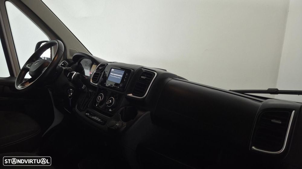 Peugeot Boxer 335 2.2BHDI - 8
