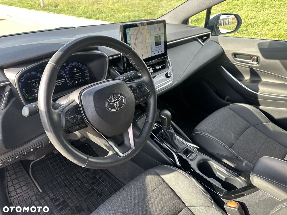 Toyota Corolla - 21