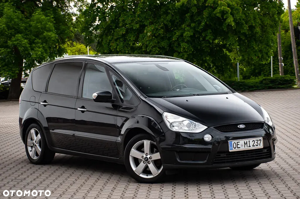 Ford S-Max 2.0 TDCi DPF Titanium - 13
