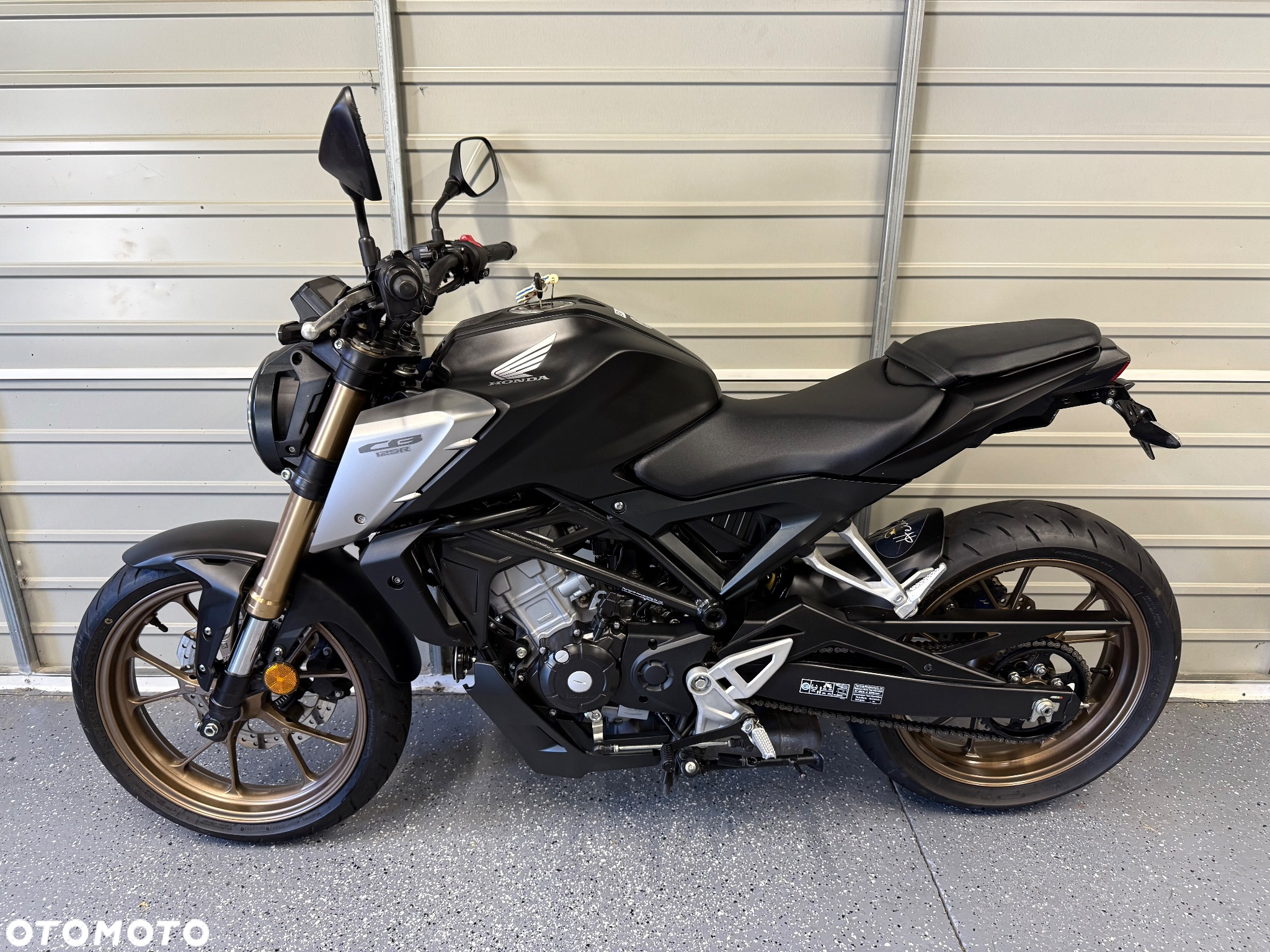 Honda CB - 6