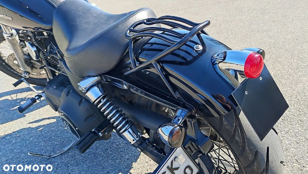 Harley-Davidson Dyna Street Bob - 6