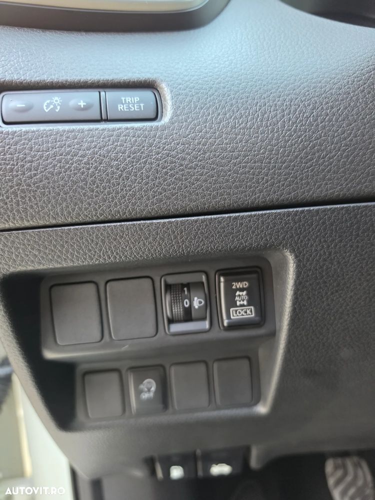 Nissan Qashqai 1.7D 150CP ALL MODE 4X4-I Acenta - 10