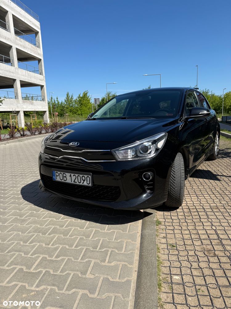 Kia Rio - 1