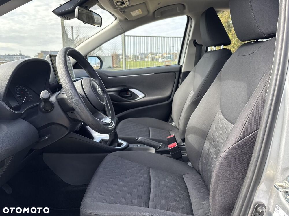 Toyota Yaris 1.5 Active - 17