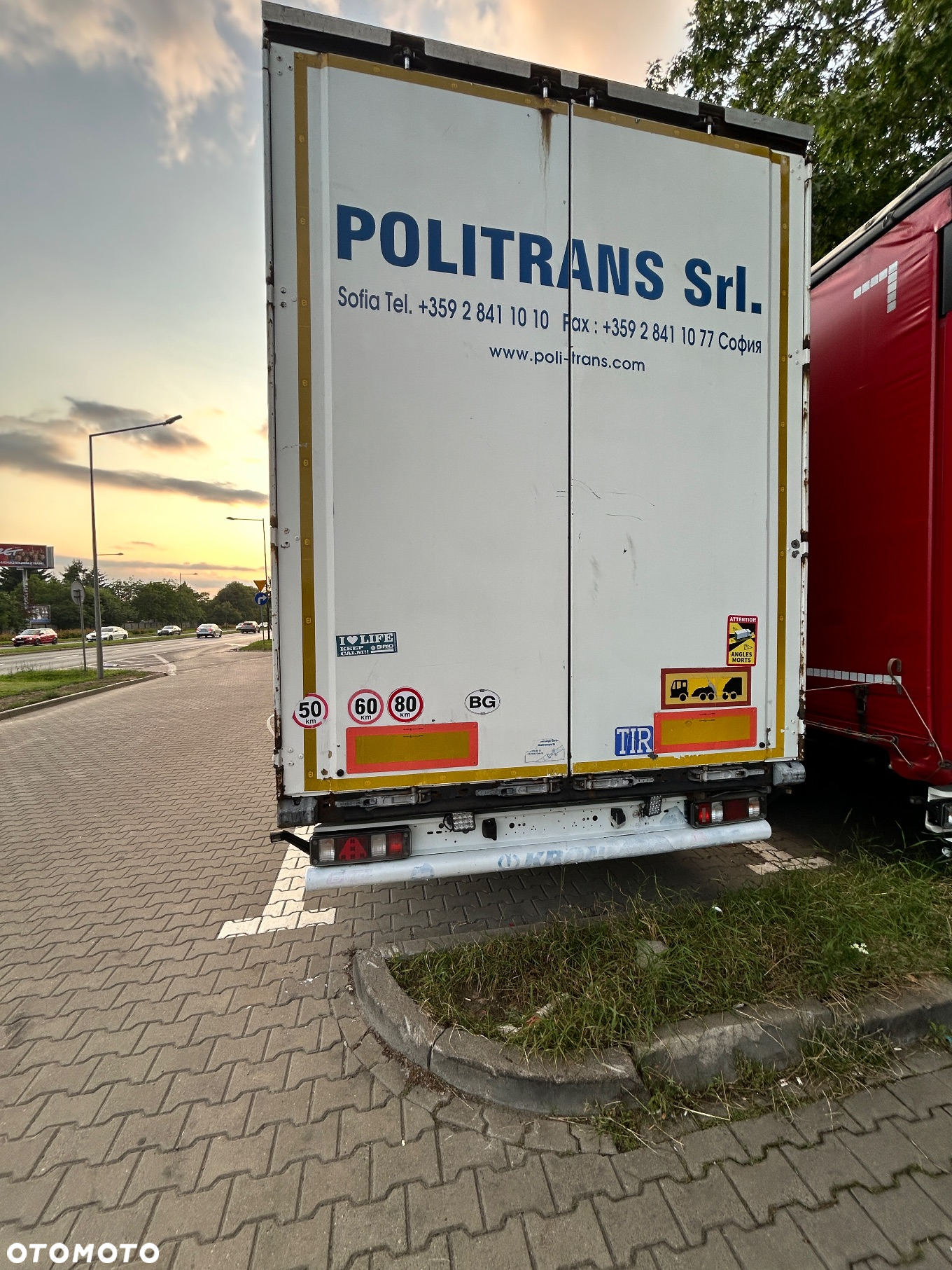 Krone Krona przyczepa cężarowa tandem Jumbo dach i boki rozsuwane długość 8.2 m wysokość 3.10 - 3