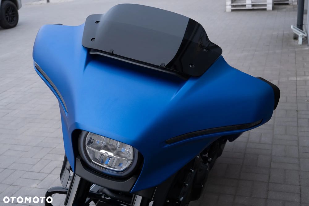 Harley-Davidson Touring Street Glide - 14