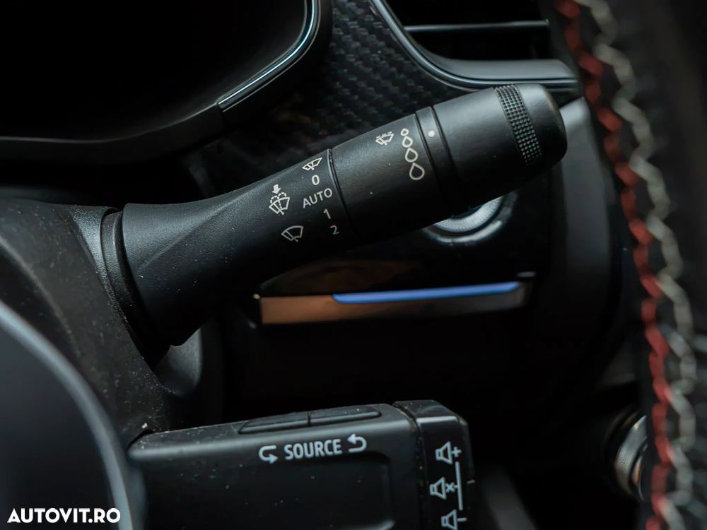 Renault Arkana E-TECH RS Line - 22