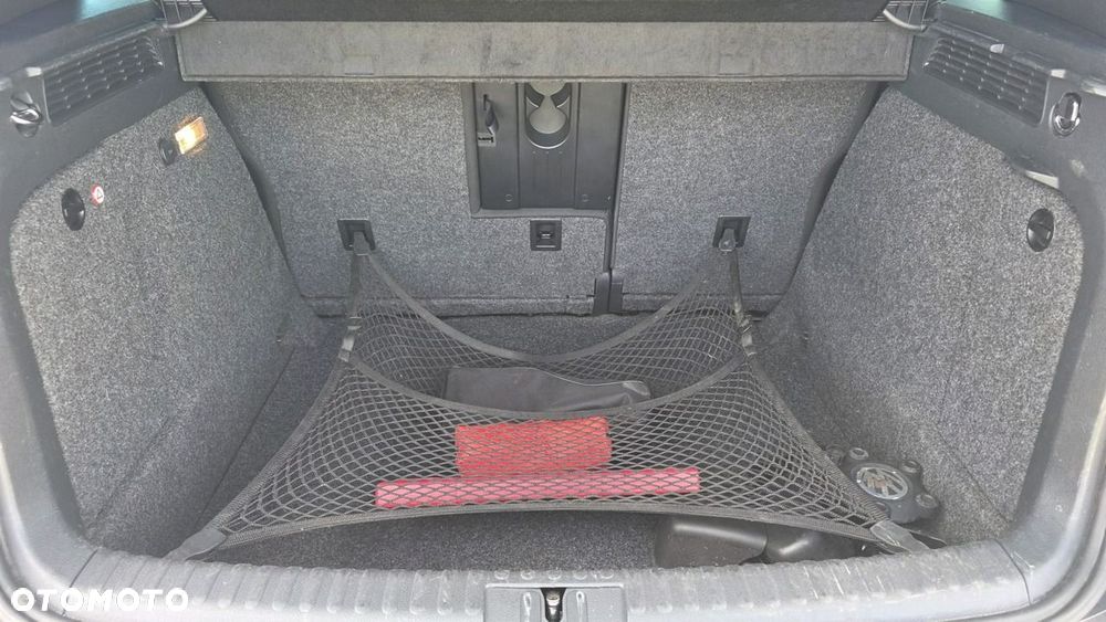 Volkswagen Tiguan - 21