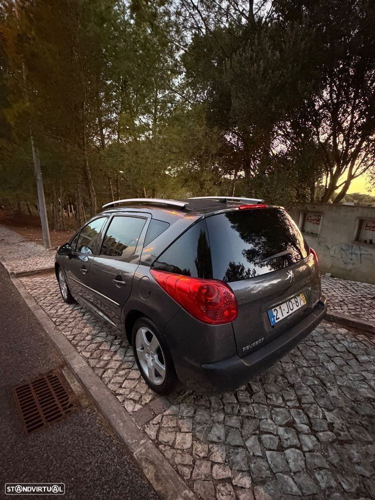 Peugeot 207 SW 1.6 HDi Premium - 18
