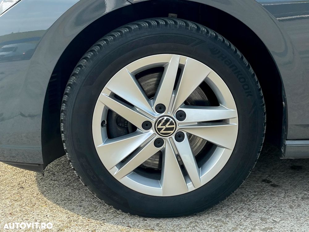 Volkswagen Golf 2.0 TDI SCR Life - 31