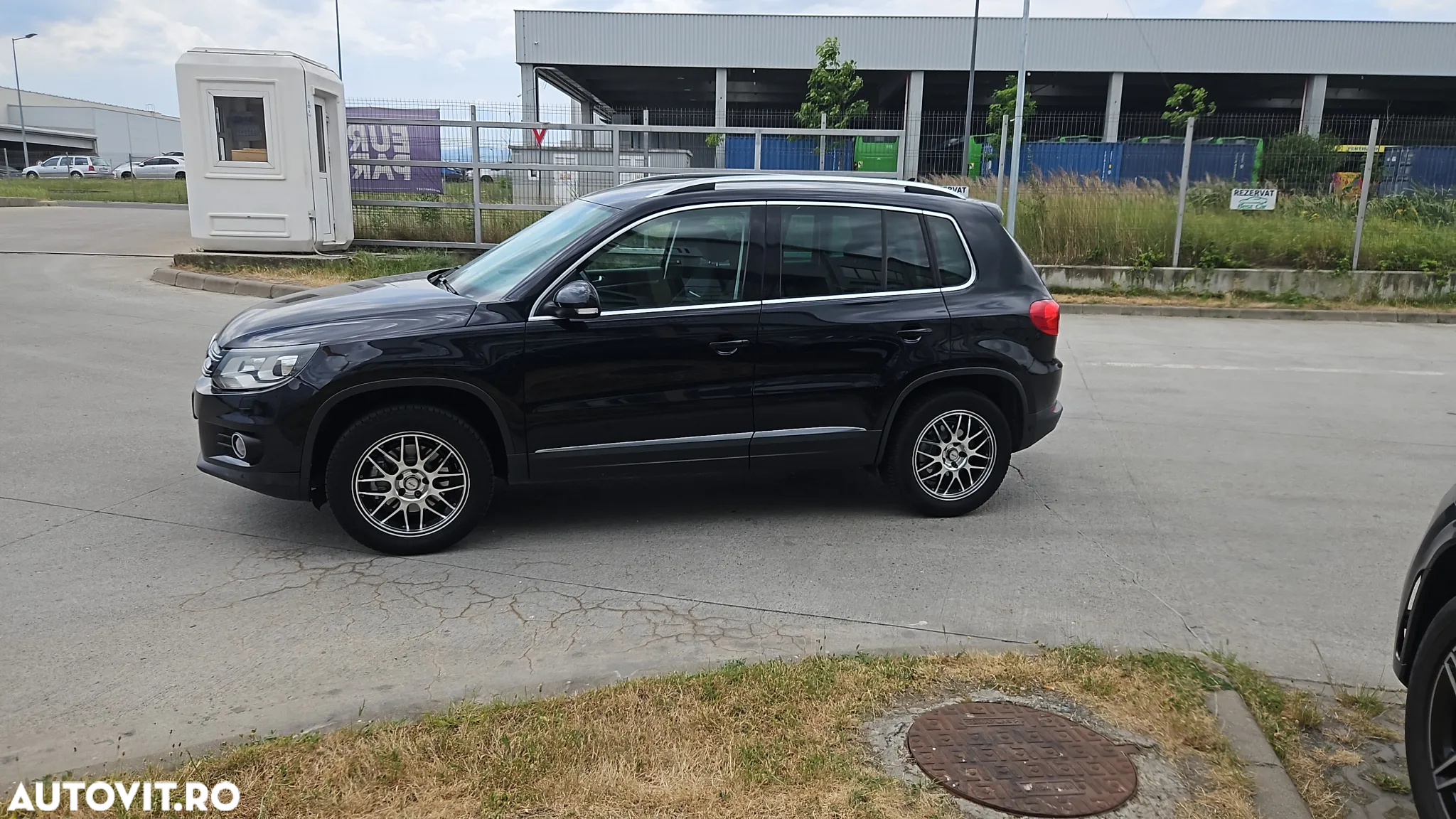 Volkswagen Tiguan 2.0 TDI 4Motion DSG Sport & Style - 8