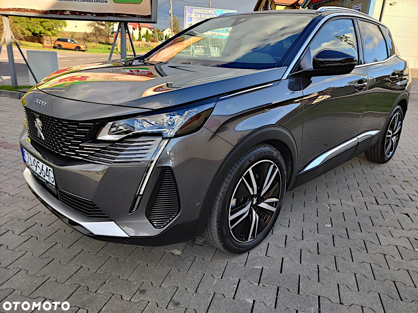 Peugeot 3008 Hybrid 225 e-EAT8 GT Pack - 6