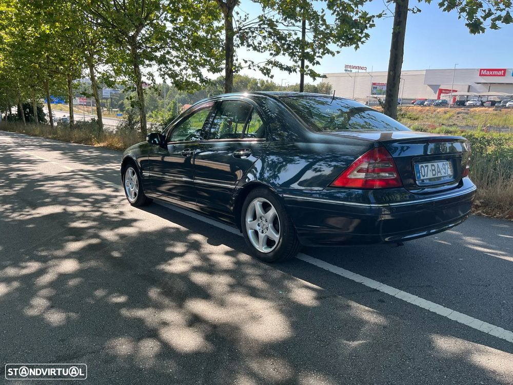 Mercedes-Benz C 220 - 4