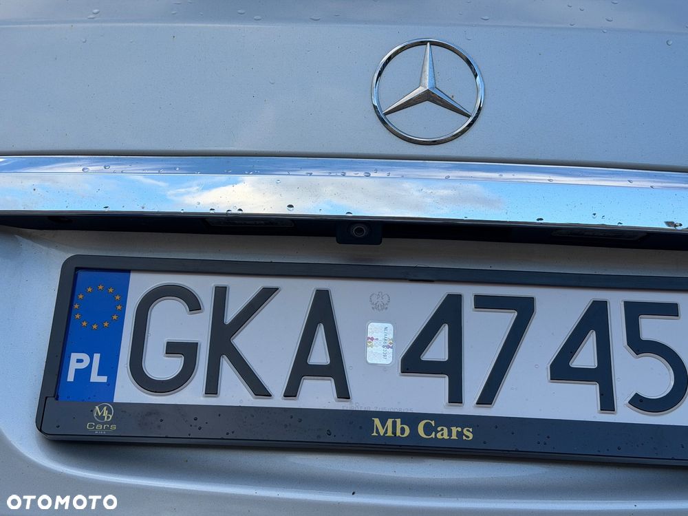 Mercedes-Benz Klasa B 180 7G-DCT Style - 32
