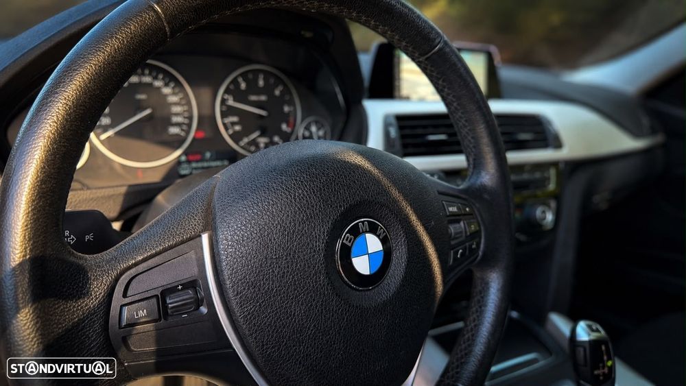 BMW 318 d Aut. Advantage - 8