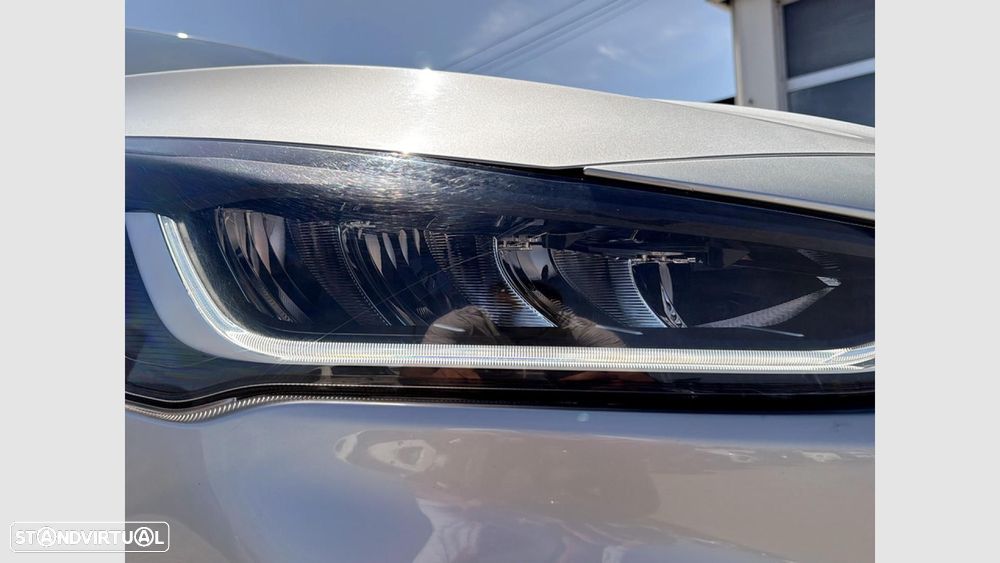 Ford Focus 1.0 EcoBoost MHEV ST-Line Aut. — fotografia 8