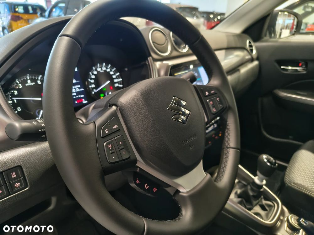 Suzuki Vitara 1.4 Boosterjet mHEV Premium Plus 4WD - 16