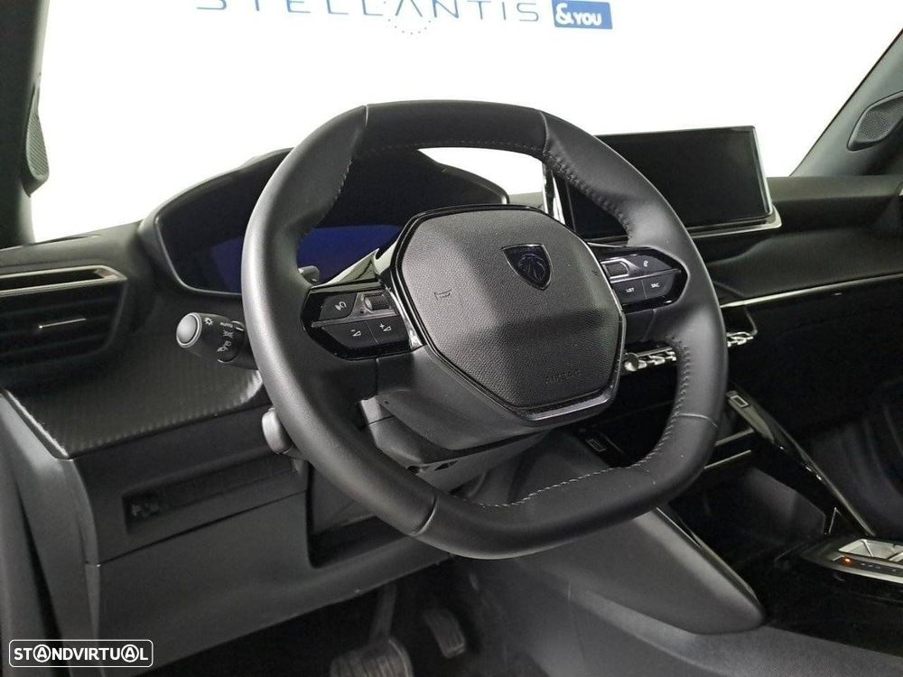 Peugeot 2008 1.2 Hybrid Allure e-DCS6 - 12