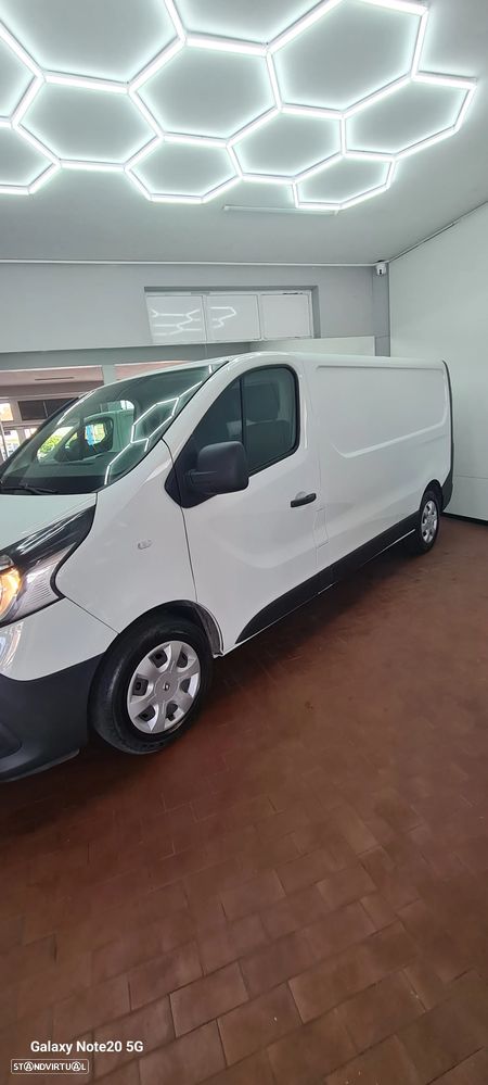 Renault Trafic 1.6dci 120 L2 - 5