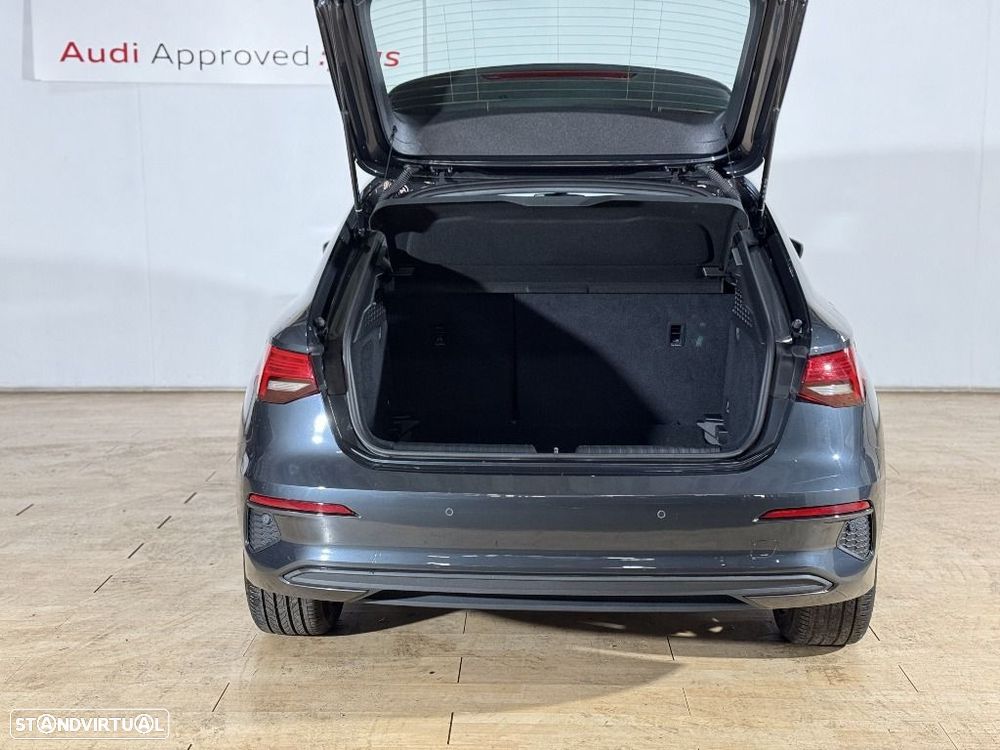 Audi A3 Sportback 30 TDI - 4