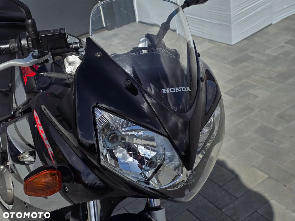 Honda CBR - 24