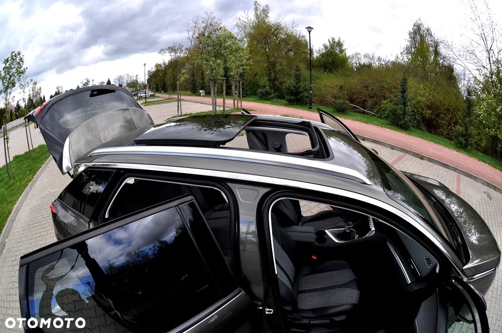 Peugeot 3008 1.2 PureTech Allure S&S - 13