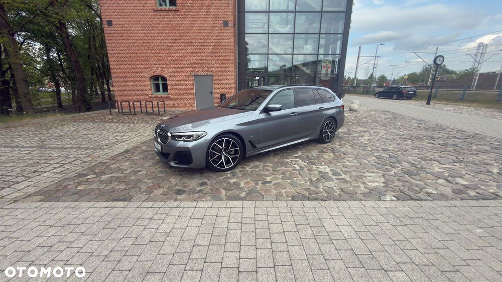 BMW Seria 5 520d xDrive MHEV Sport Line sport - 6