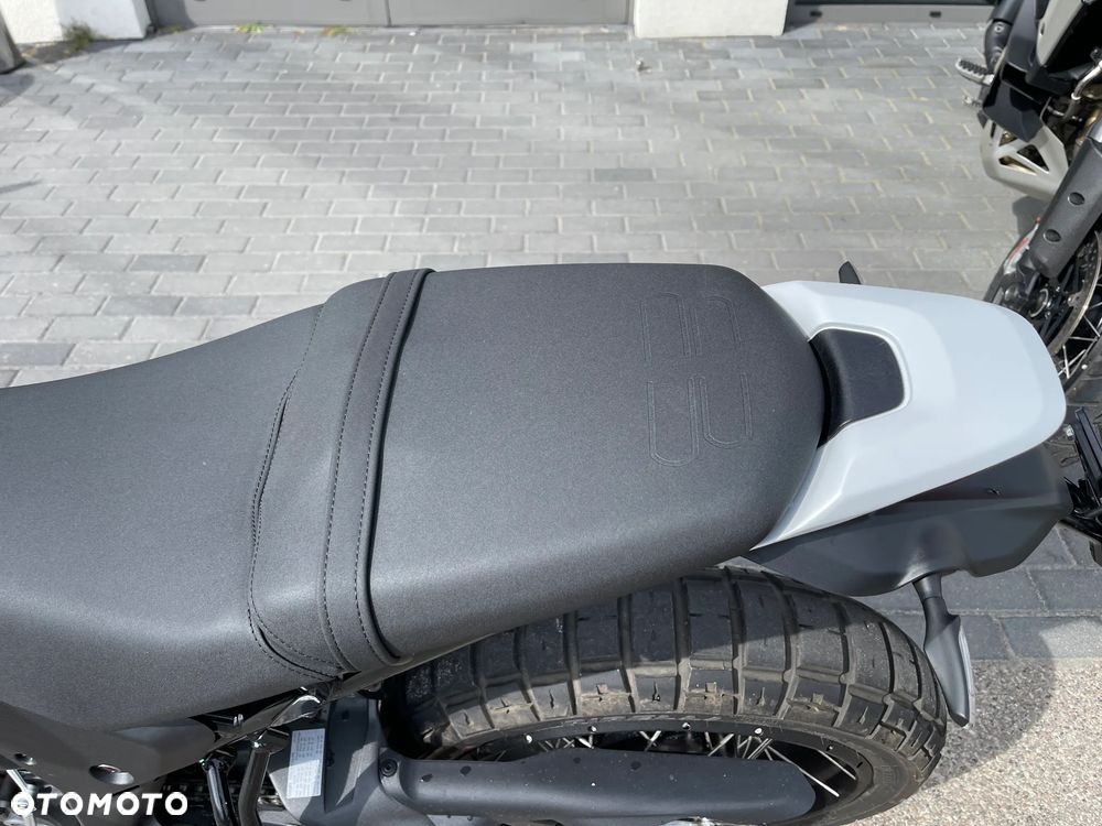 Ducati DesertX - 17