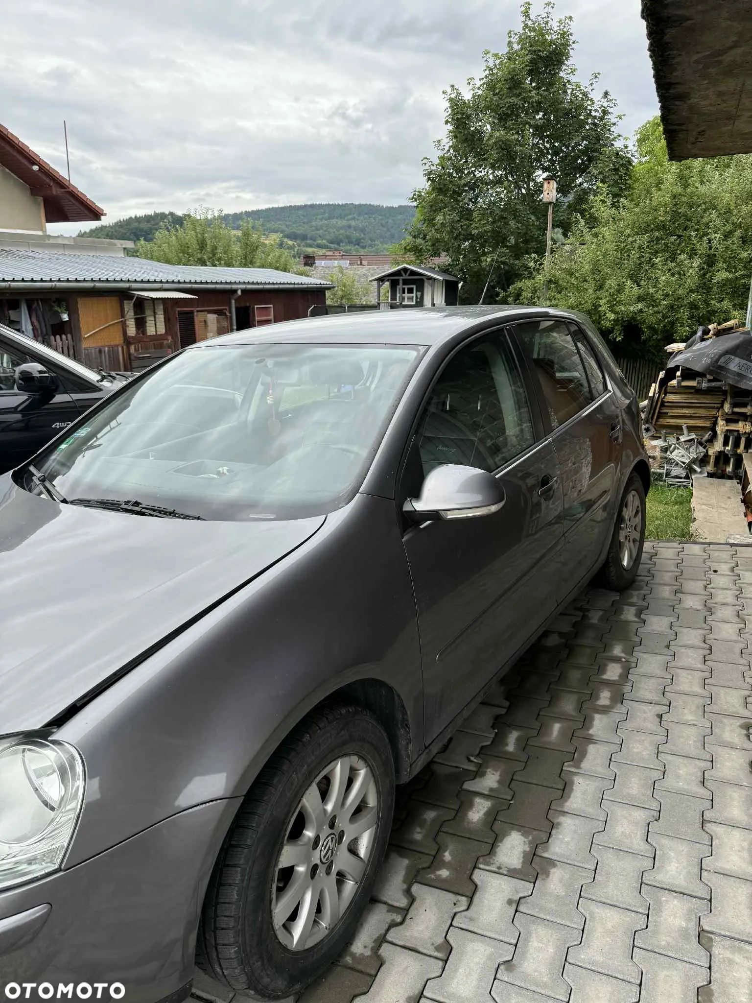 Volkswagen Golf V 1.6 Comfortline - 4