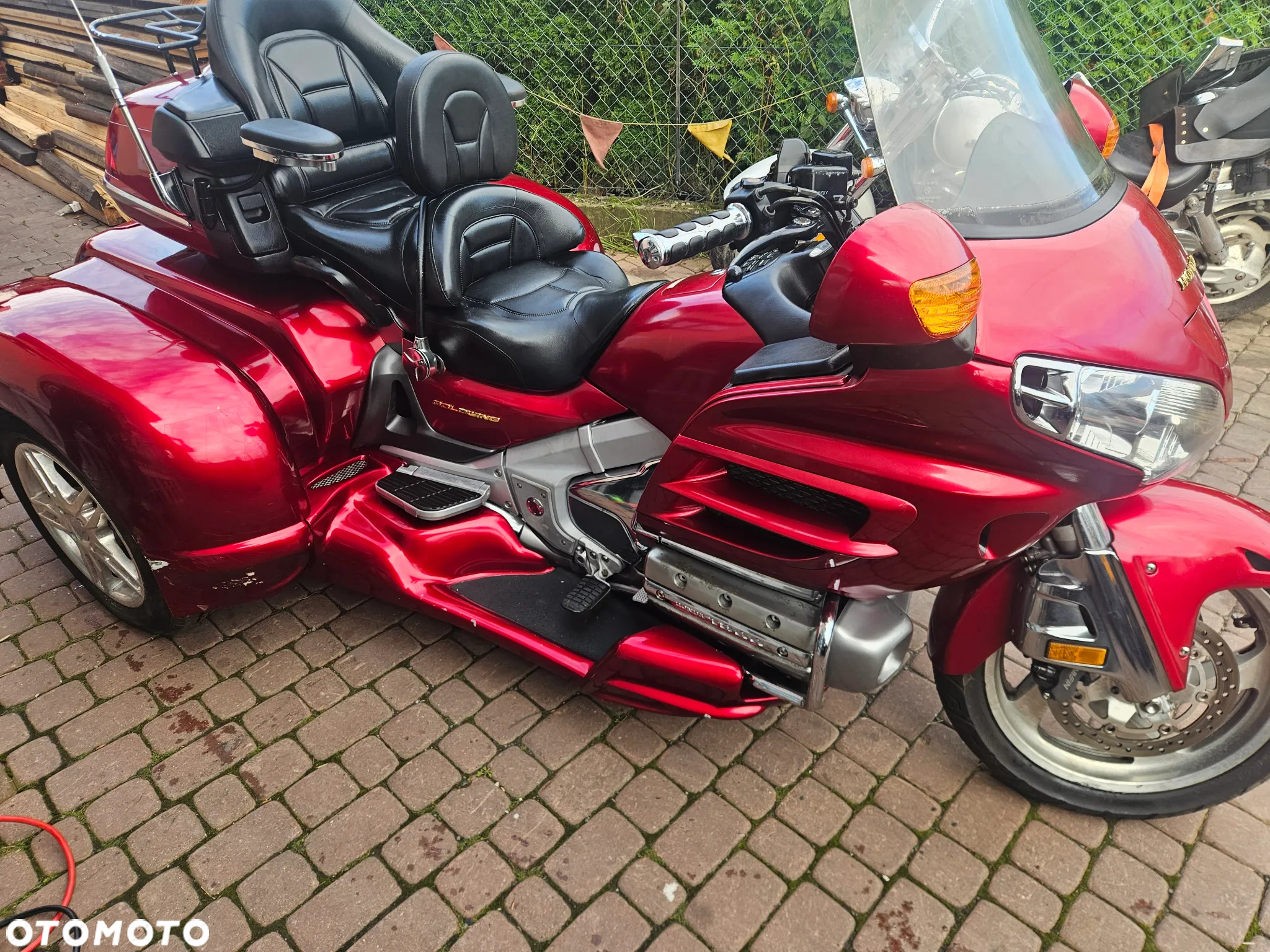 Honda GL - 28