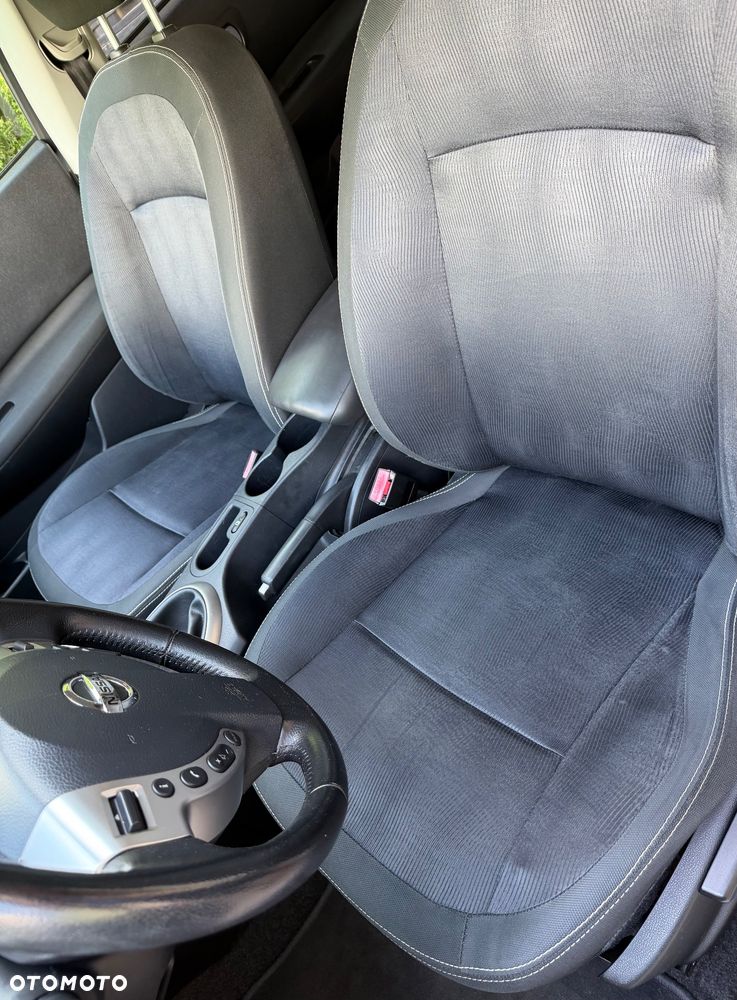 Nissan Qashqai 2.0 Acenta Pack - 13