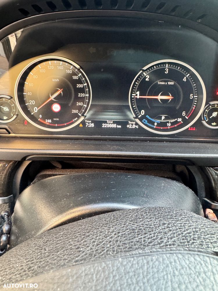 BMW Seria 5 520d xDrive Aut. Sport Line - 10