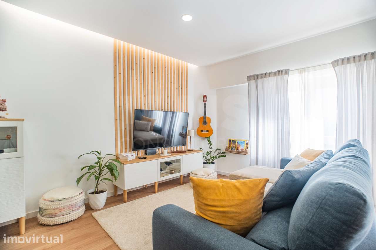 T3 Totalmente Remodelado, em prédio com 2 Elevadores - Grande imagem: 5/28