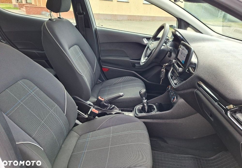 Ford Fiesta - 15
