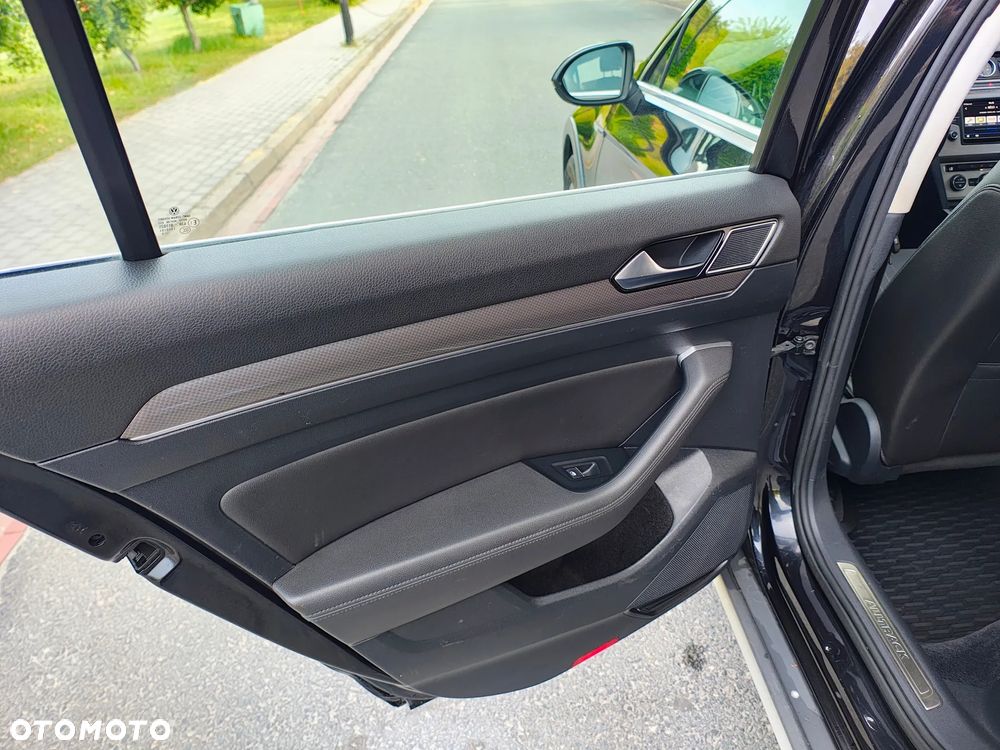 Volkswagen Passat Alltrack 2.0 TDI SCR 4Mot - 16