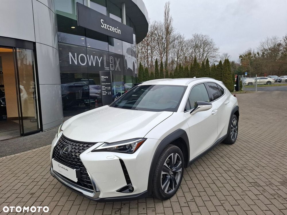 Lexus UX - 1
