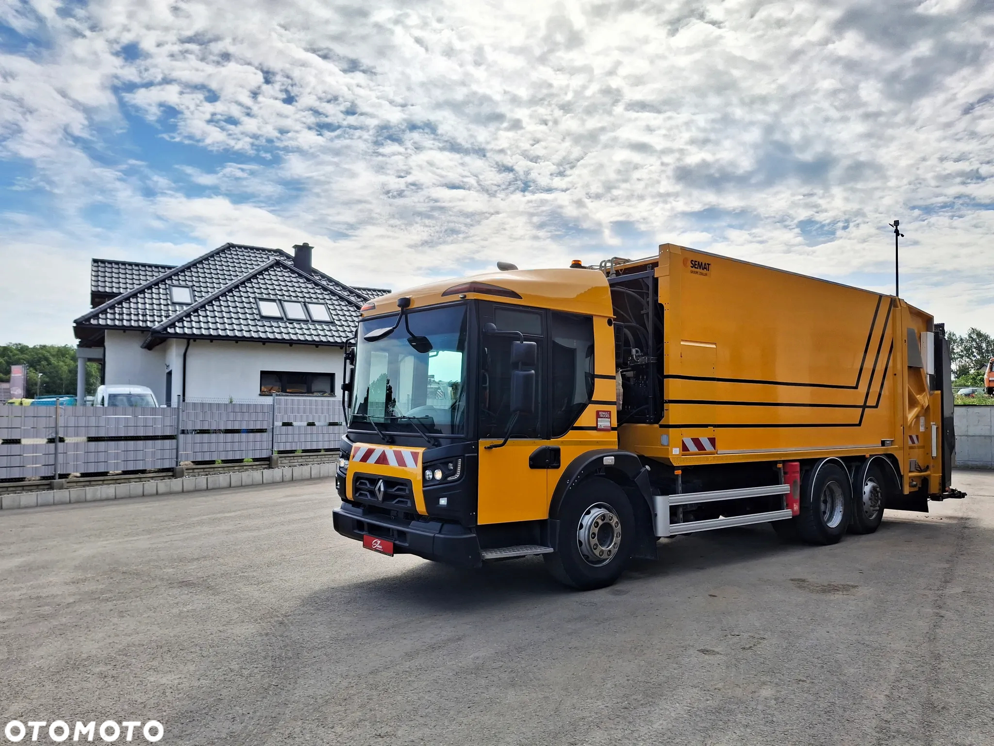 Renault Trucks D-Acces Śmieciarka Dwukomorowa Semat Zoeller Euro 6 2020r Odpady Segregacja 2 Komory 3 Osie - 2