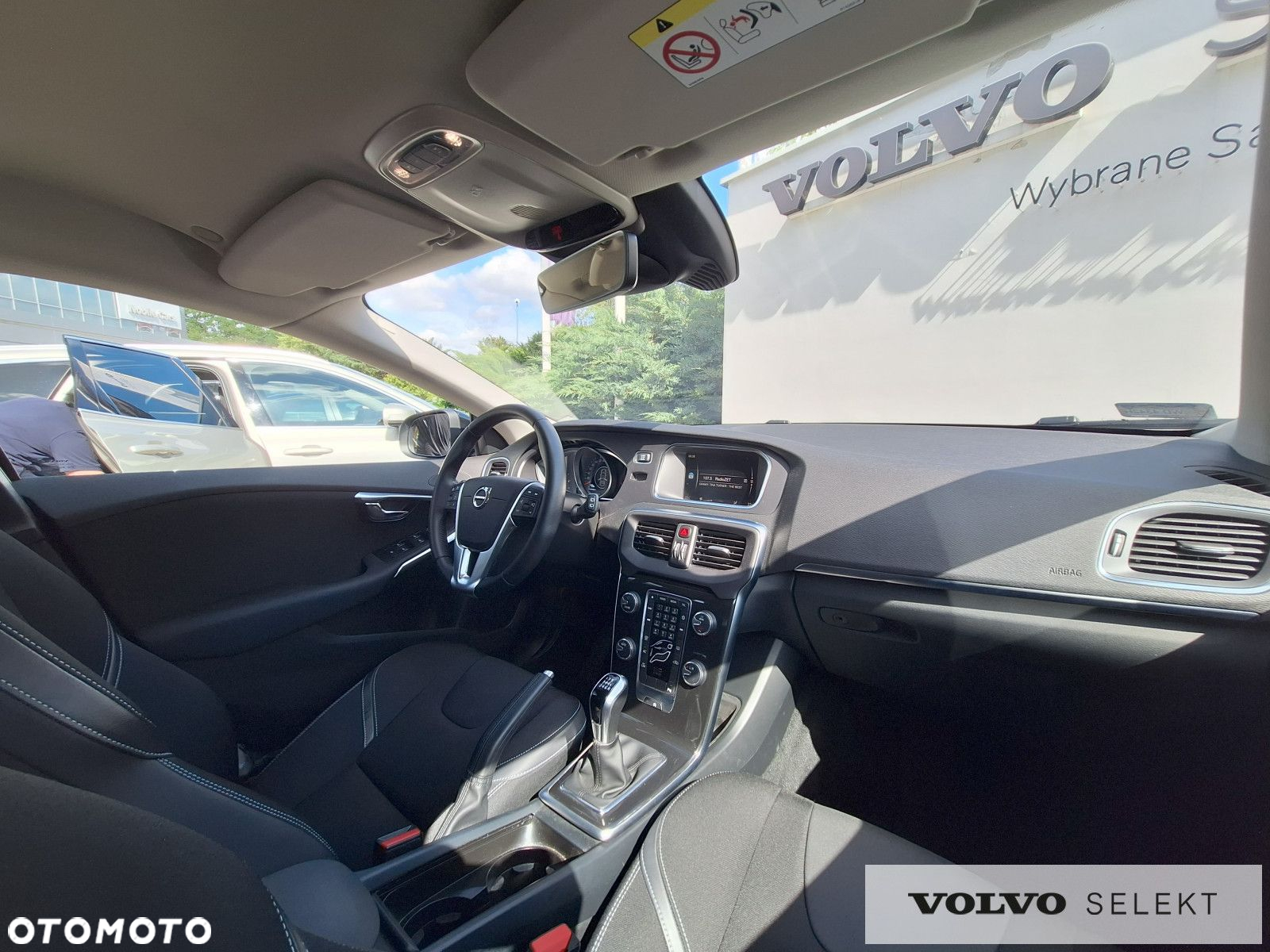 Volvo V40 - 14