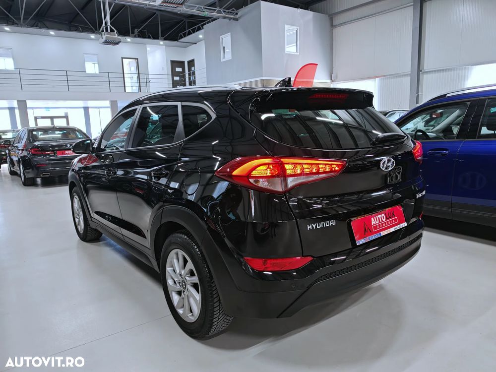 Hyundai Tucson blue 1.7 CRDi 2WD DCT Advantage - 5