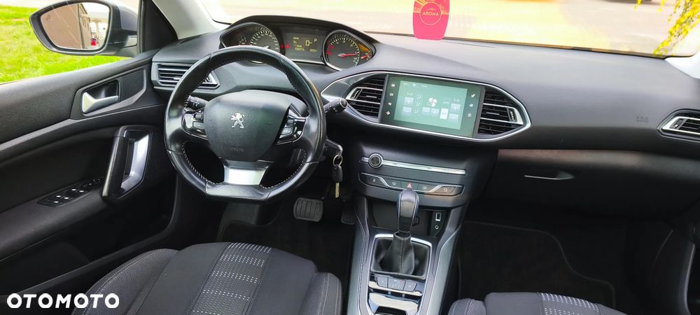 Peugeot 308 - 5