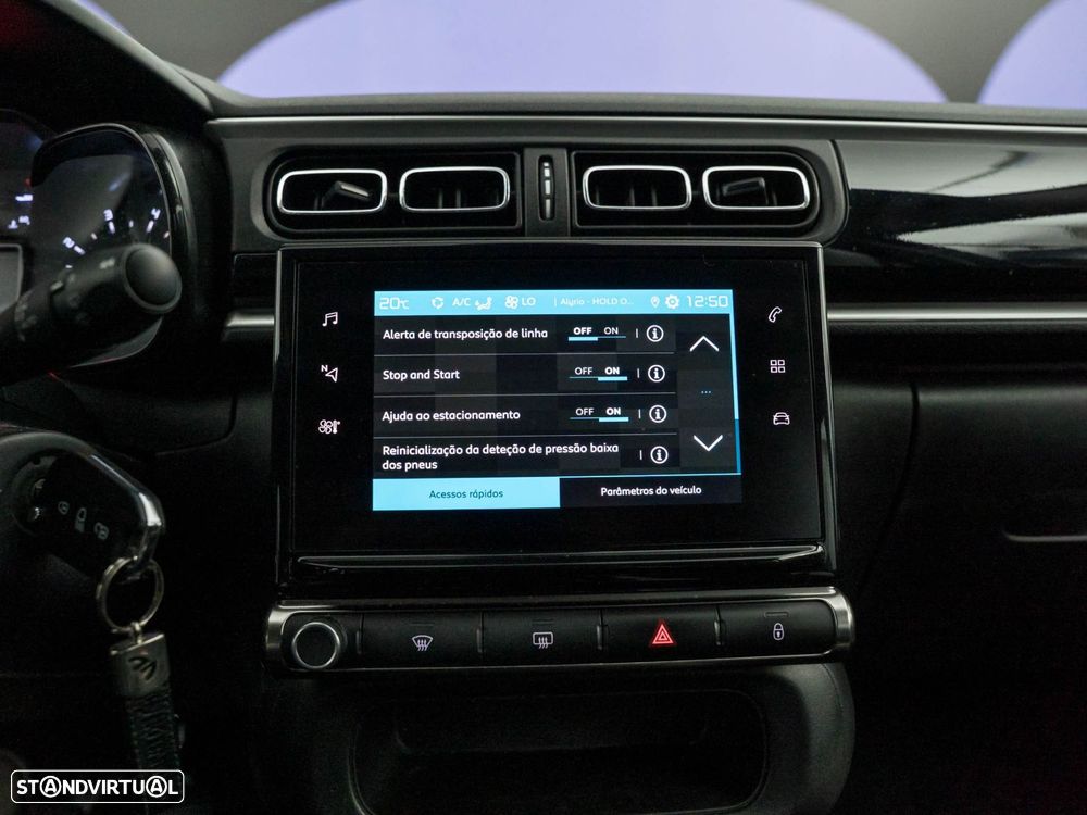 Citroën C3 1.5 BlueHDi Shine Pack - 26