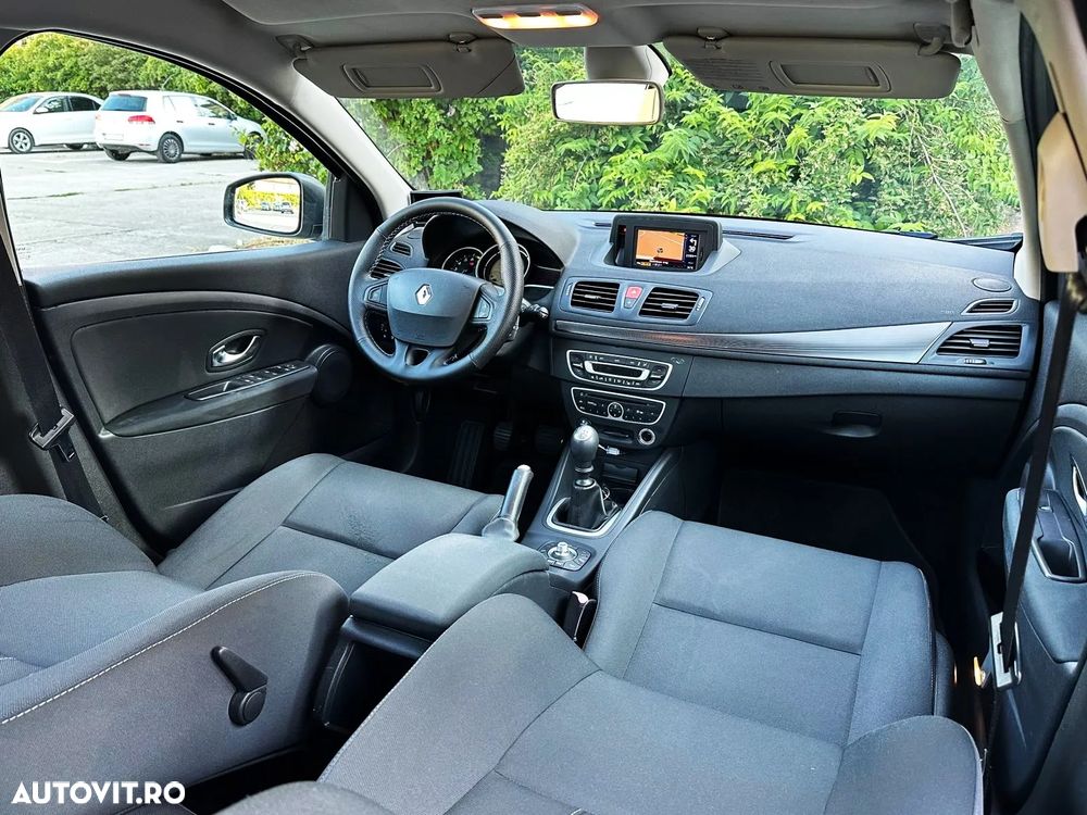 Renault Megane 1.6 16V 110 Expression - 8