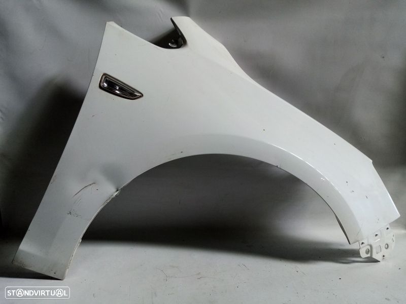 Guarda-lamas direito OPEL Astra J Sports Tourer - 1